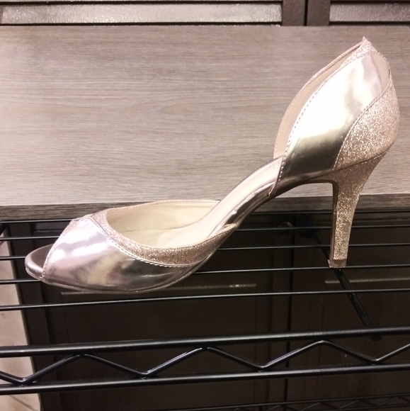 ❗SOLD❗Kelly & Katie | Gold Peep Toe 3" Glitter Heels - Picture 7 of 9